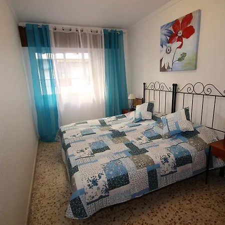 Juan Aparicio 11 * Torrevieja